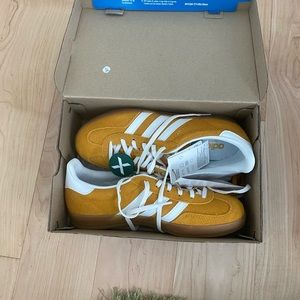 Adidas Gazelle - Orange Peel
